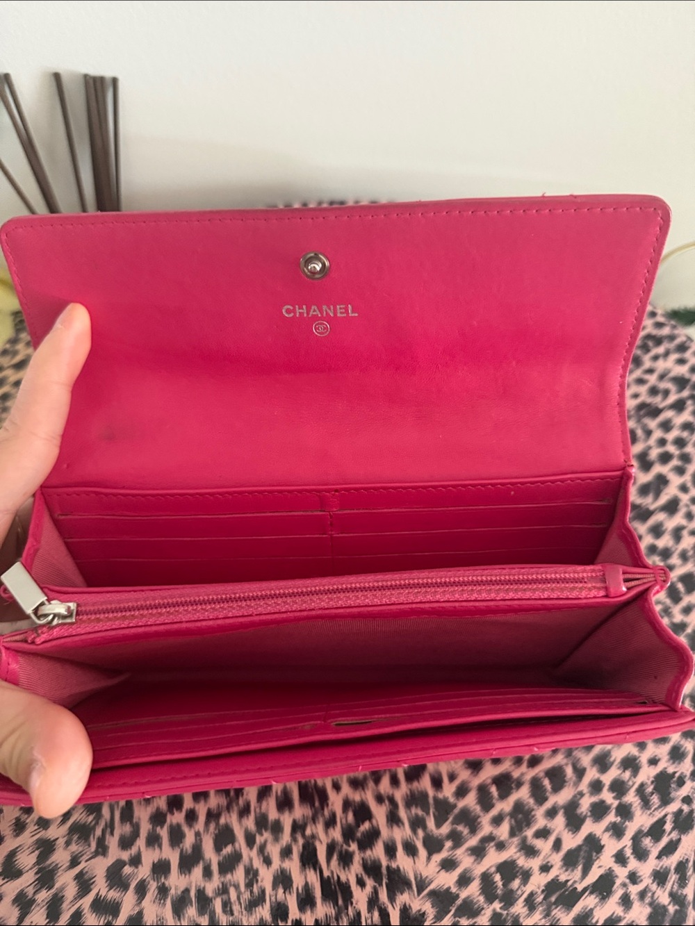 CHANEL Fuchsia Quilted Leather Wallet with Silver CC - Picture 5 of 6